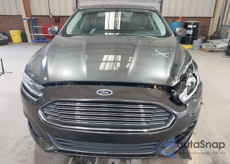 2015 Ford Fusion S z USA, uszkodzony, nr VIN 1FA6P0G75F5119947